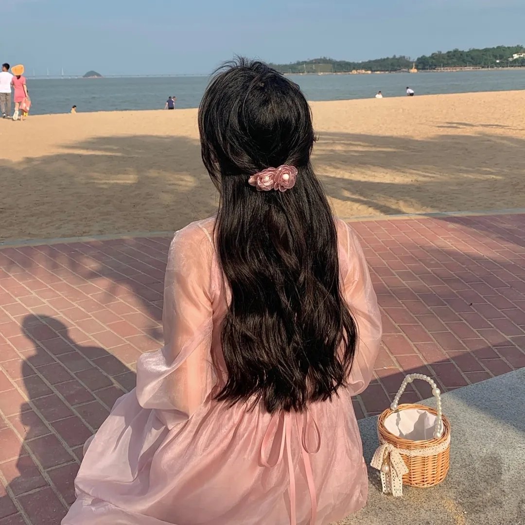防暴女孩